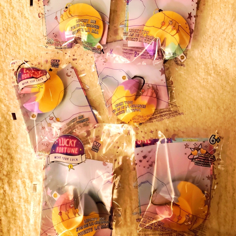 Lucky Fortune Collectible Bracelets BFF Series